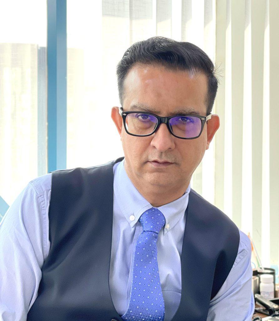 Mr. CA Navin Devjani